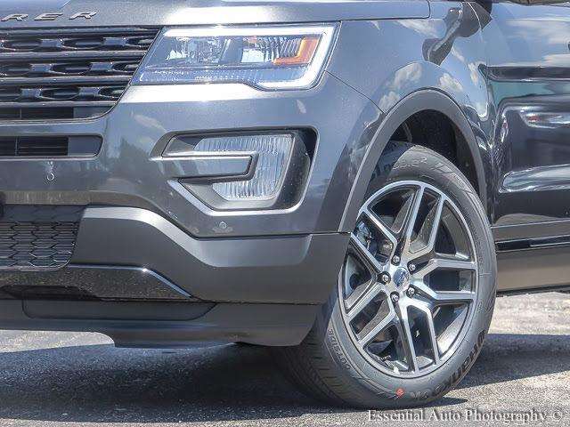 Ford Explorer 2017 photo 2